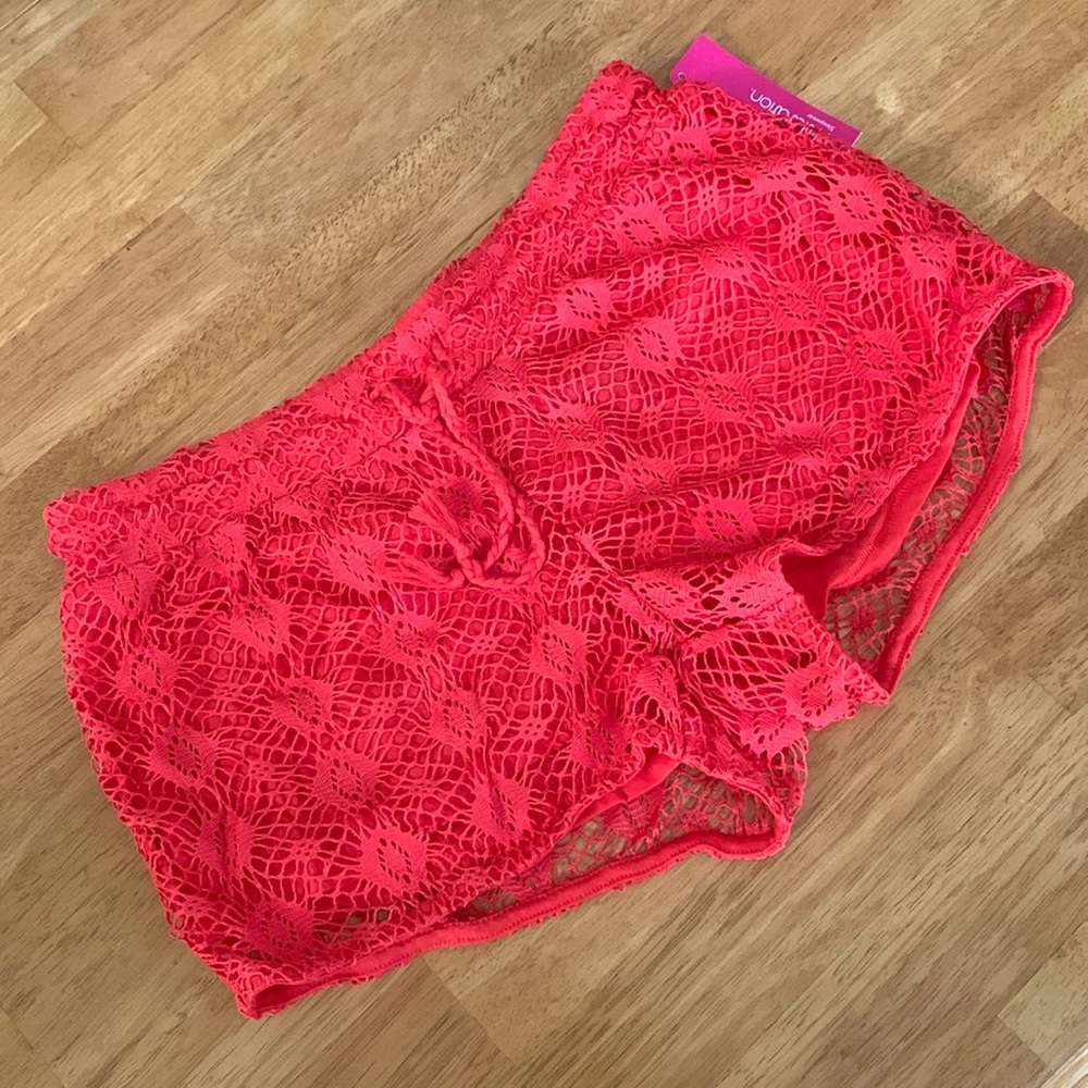 🎁NWT Gift New Gorgeous Coral Lace Knit Sleep Shorts Beach Cover